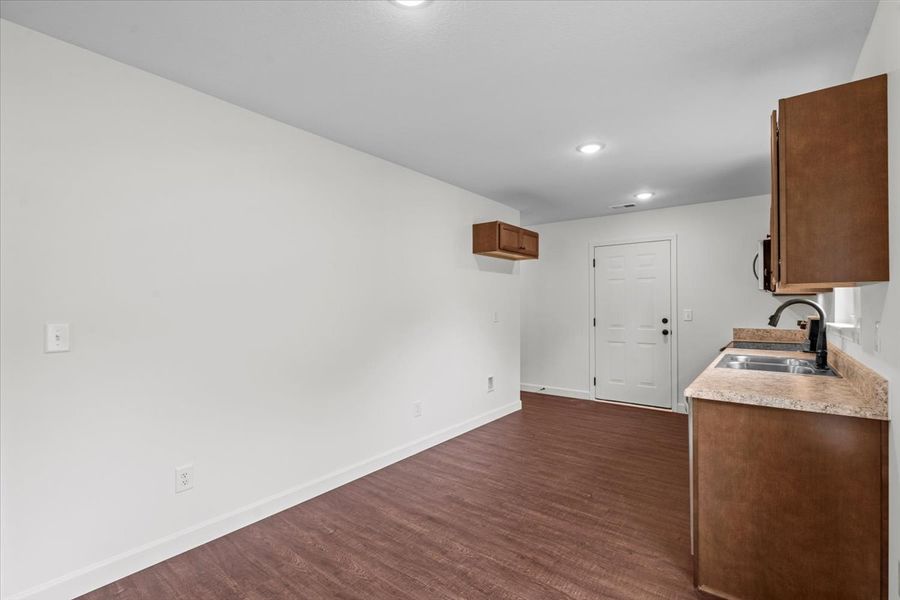 Representative unfurnished interior of a home built from the Kline by Enchanted Homes in Gentry Place, Spartanburg (Image 22).