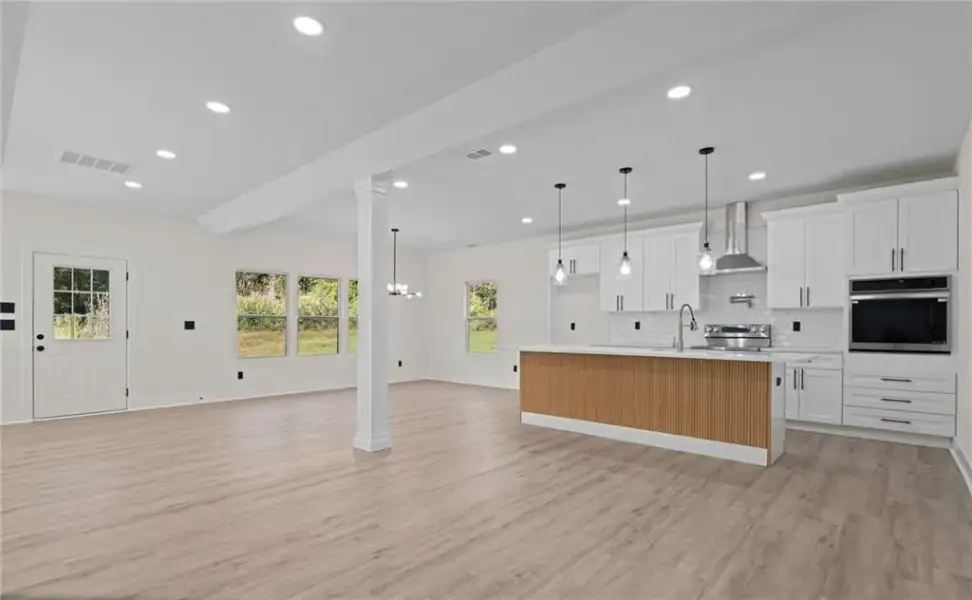 Spacious, unfurnished interior of a new home in , McDonough (Image 31).