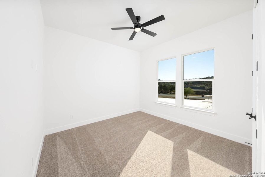 Spacious, unfurnished interior of a new home in , San Antonio (Image 19).
