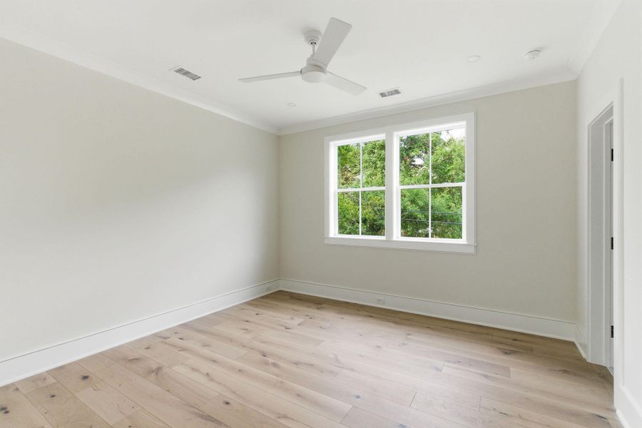 Spacious, unfurnished interior of a new home in , Mount Pleasant (Image 28).