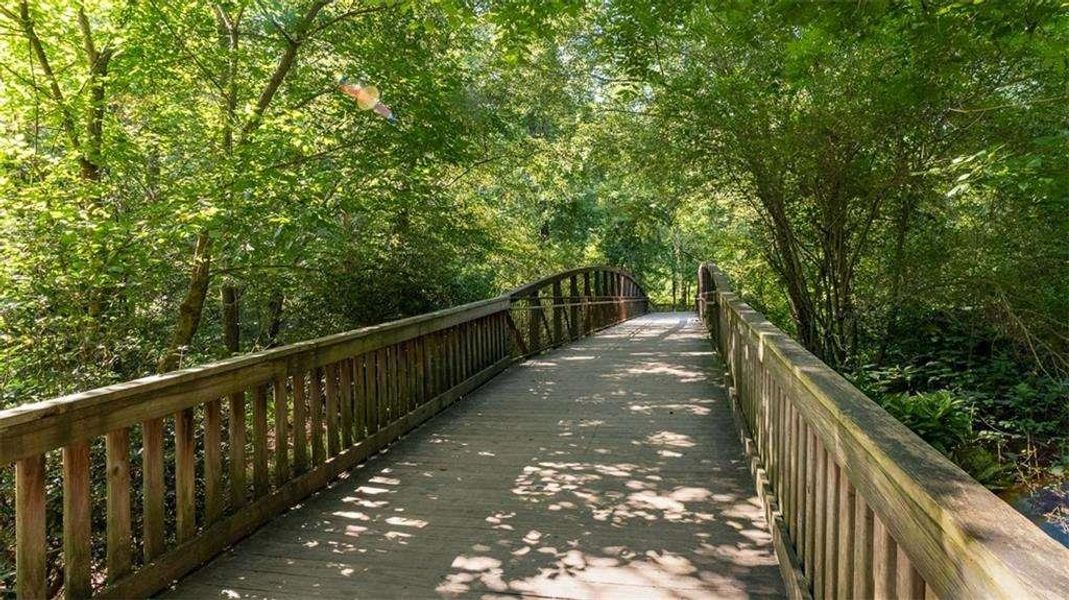 Natural landscape and outdoor views near The Village at Sandy Plains in Marietta (Image 41).