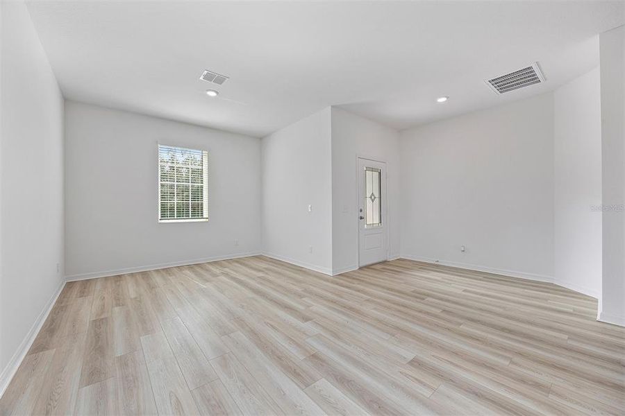 Spacious, unfurnished interior of a new home in Poinciana, Poinciana (Image 17). Spacious, unfurnished interior of a new home in Poinciana, Poinciana (Image 17).