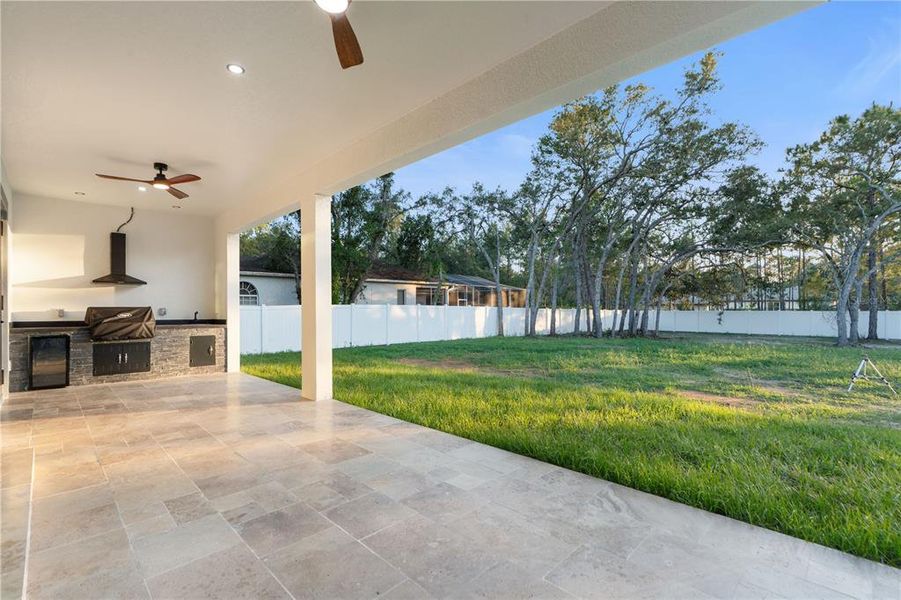 Exterior details and patio area of a home in , Weeki Wachee (Image 37).