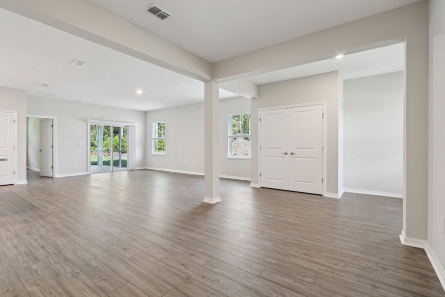 Representative unfurnished interior of a home built from the Ashton by Maronda Homes in Brookshire Green, Kingsland (Image 13).