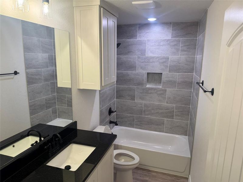 Furnished interior view inside a new home in Thomas Len Estates, Azle (Image 3). Furnished interior view inside a new home in Thomas Len Estates, Azle (Image 3).