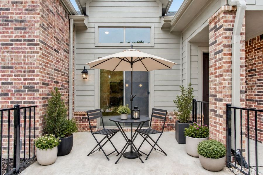 Exterior details and patio area of a home in Cottonwood Creek, Rowlett (Image 28). Exterior details and patio area of a home in Cottonwood Creek, Rowlett (Image 28).