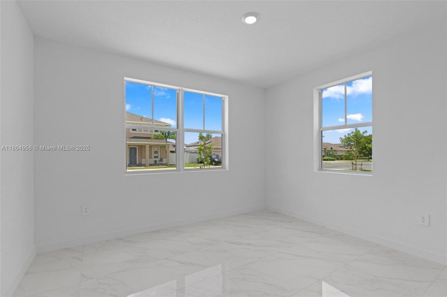 Spacious, unfurnished interior of a new home in , Miami (Image 15).