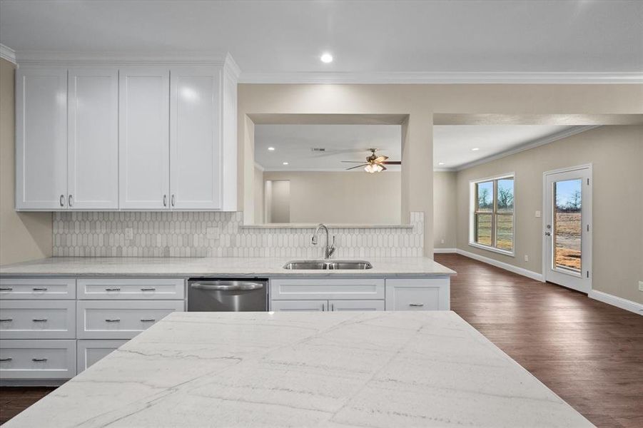 Furnished interior view inside a new home in , Corsicana (Image 10). Furnished interior view inside a new home in , Corsicana (Image 10).