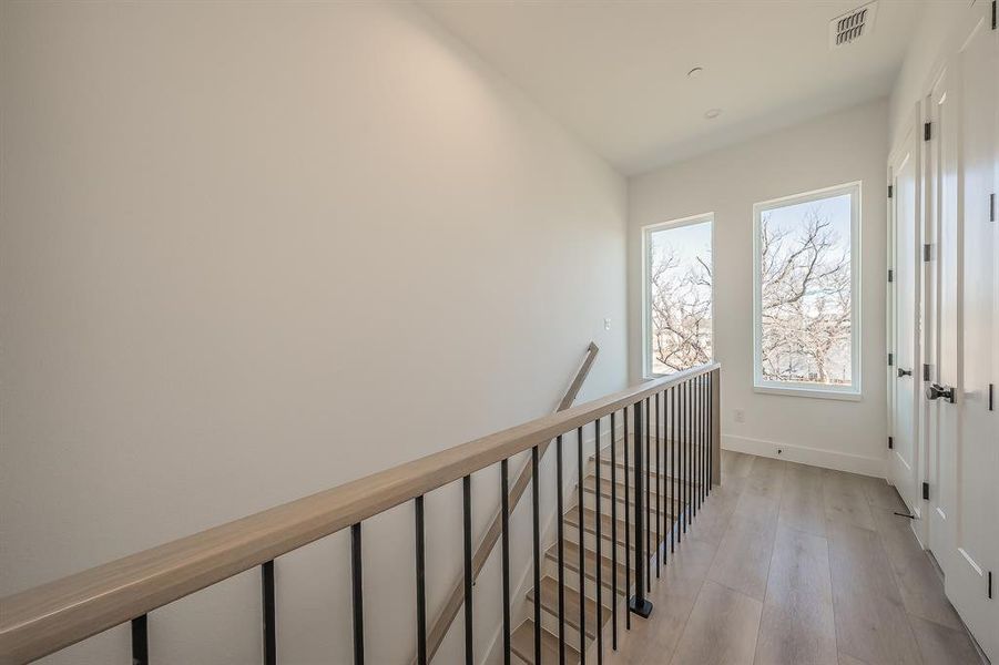 Spacious, unfurnished interior of a new home in , Dallas (Image 23).