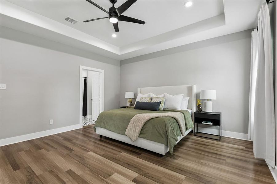 Furnished interior view inside a new home in , Dallas (Image 7).