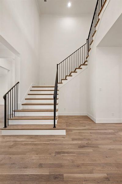 Spacious, unfurnished interior of a new home in , Prosper (Image 32).