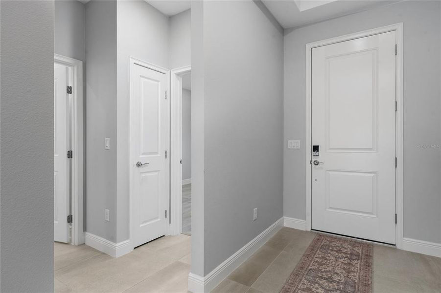 Spacious, unfurnished interior of a new home in , St. Cloud (Image 34).