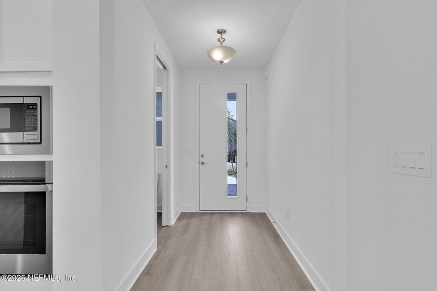 Spacious, unfurnished interior of a new home in Crosswinds at Nocatee, Nocatee (Image 41). Spacious, unfurnished interior of a new home in Crosswinds at Nocatee, Nocatee (Image 41).