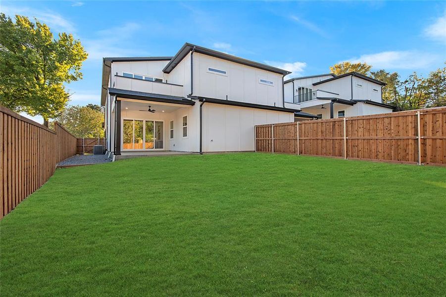 Exterior details and patio area of a home in , Dallas (Image 26).