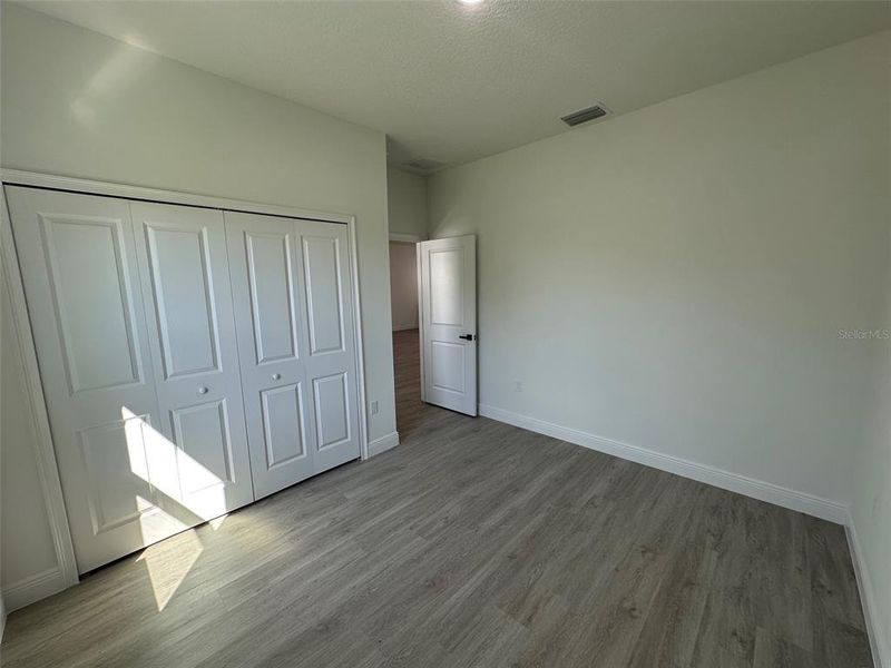 Spacious, unfurnished interior of a new home in , Citrus Springs (Image 23).