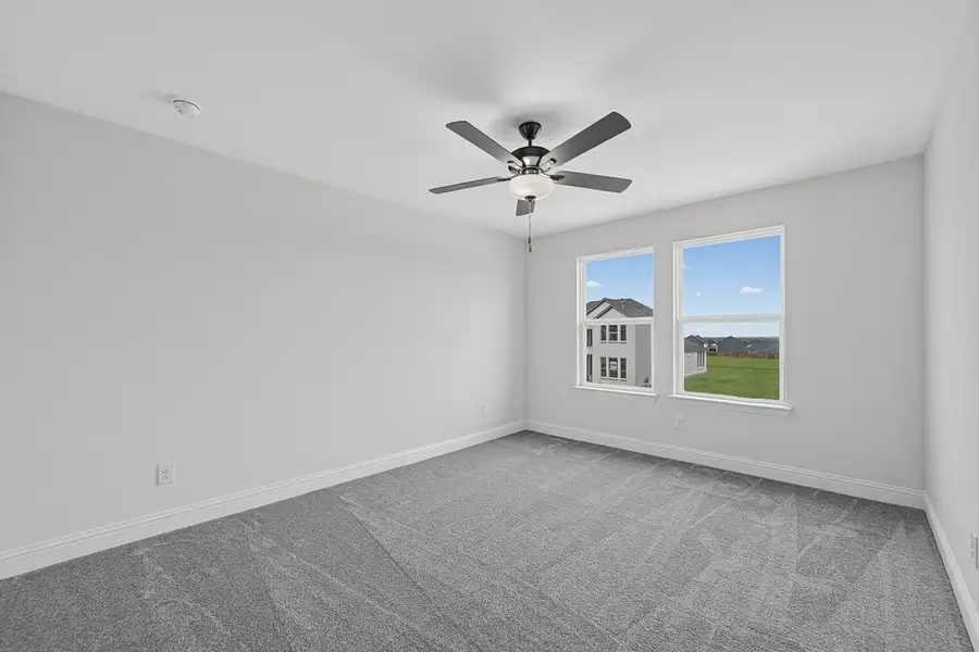 Spacious, unfurnished interior of a new home in South Oak, Lakewood Village (Image 22).