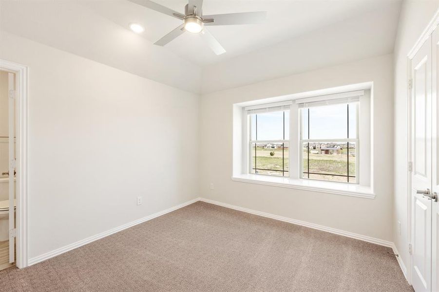 Spacious, unfurnished interior of a new home in ArrowBrooke, Aubrey (Image 37). Spacious, unfurnished interior of a new home in ArrowBrooke, Aubrey (Image 37).