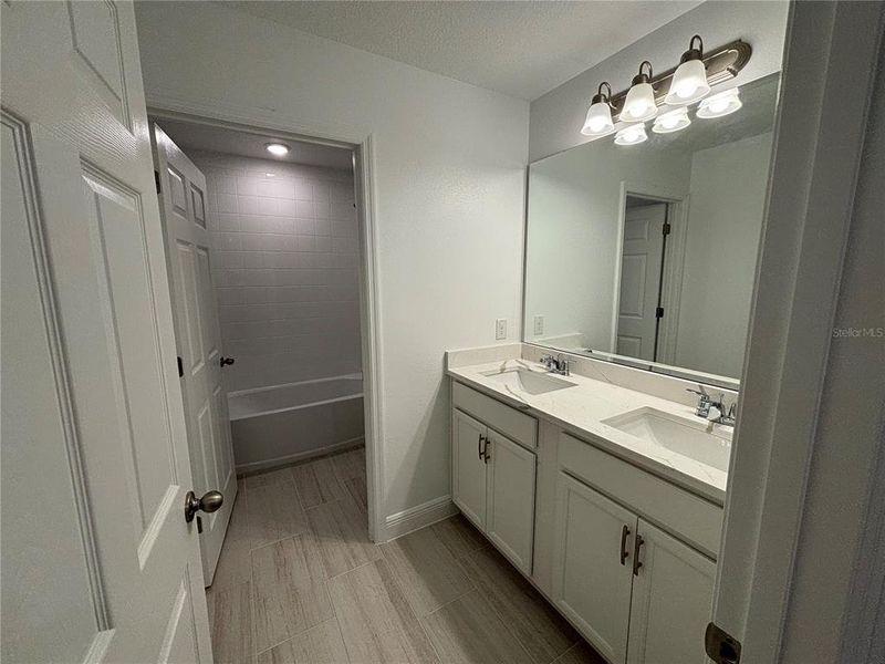Furnished interior view inside a new home in Trinity Lakes, Groveland (Image 3).