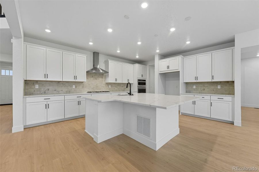 16575 W 93rd Place ~ Ready Now!