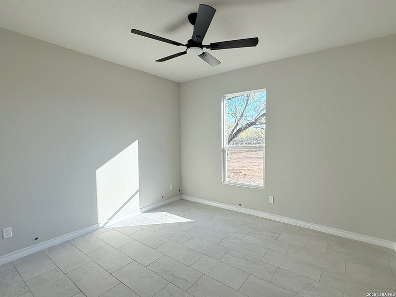 Spacious, unfurnished interior of a new home in , Pleasanton (Image 8).