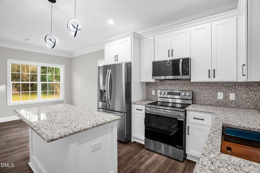 16-web-or-mls-701 East St-16 16-web-or-mls-701 East St-16