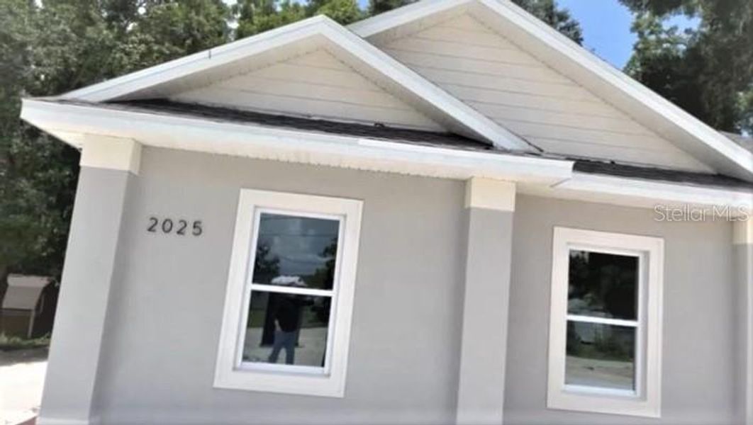 Image 4 of a home in .