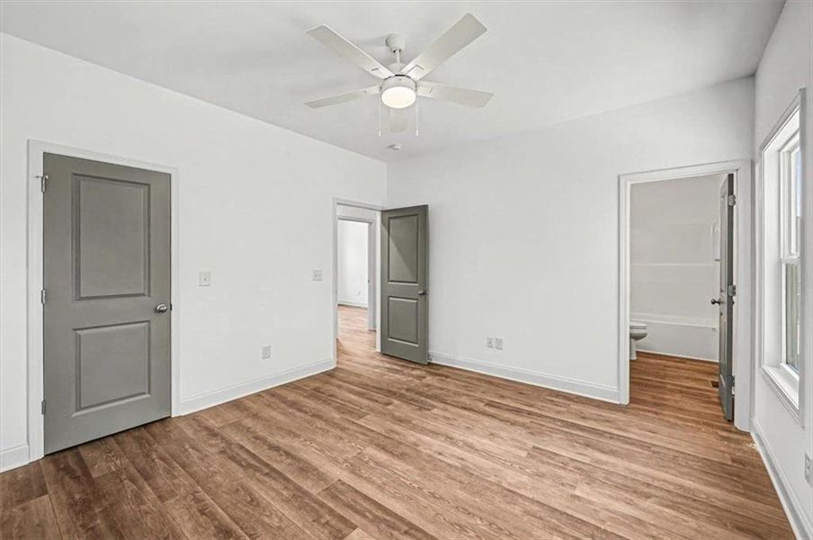 Spacious, unfurnished interior of a new home in , Rome (Image 31).