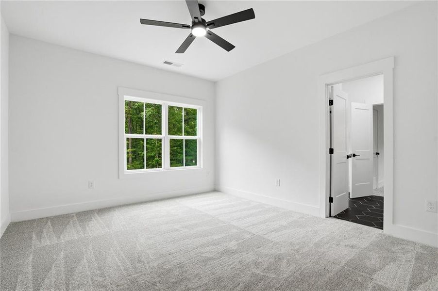 Spacious, unfurnished interior of a new home in , Covington (Image 68).