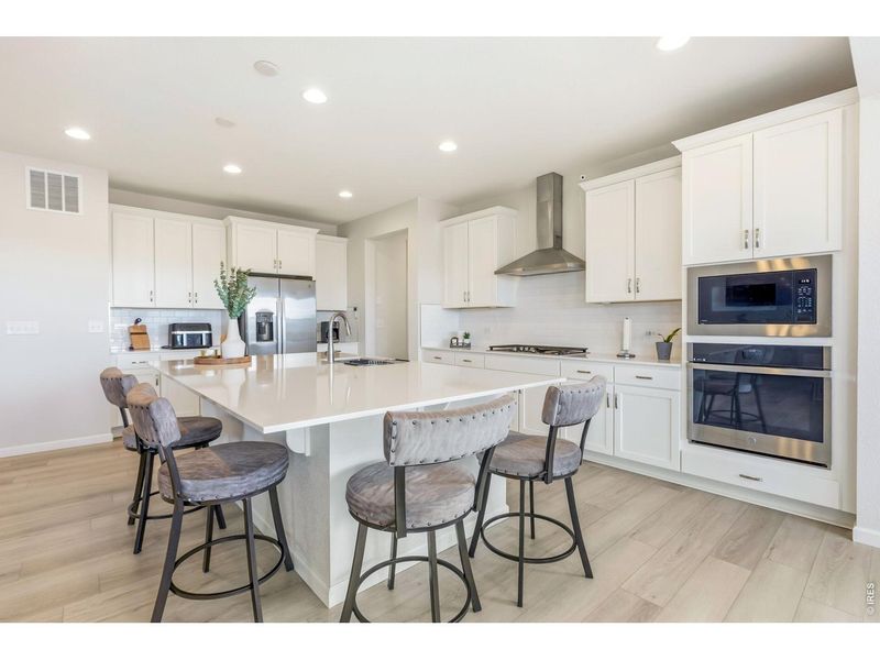Furnished interior view inside a new home in Prairie Song, Windsor (Image 25).