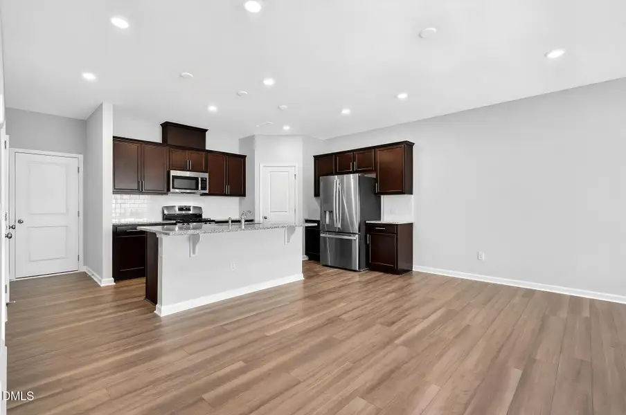 09_322_Marmalade_Sky_Ln-Living_room-copy