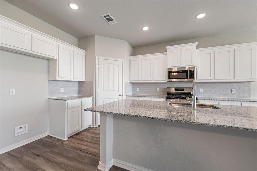 Furnished interior view inside a new home in Liberty Pointe, Gainesville (Image 8). Furnished interior view inside a new home in Liberty Pointe, Gainesville (Image 8).