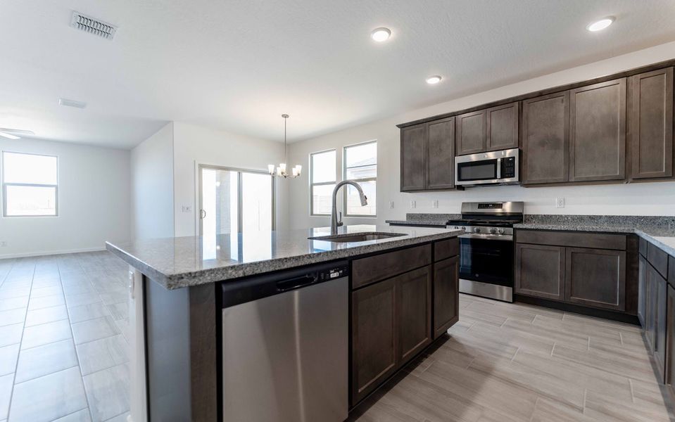 Furnished interior view inside a new home in Rancho Santa Rosa, Maricopa (Image 6).