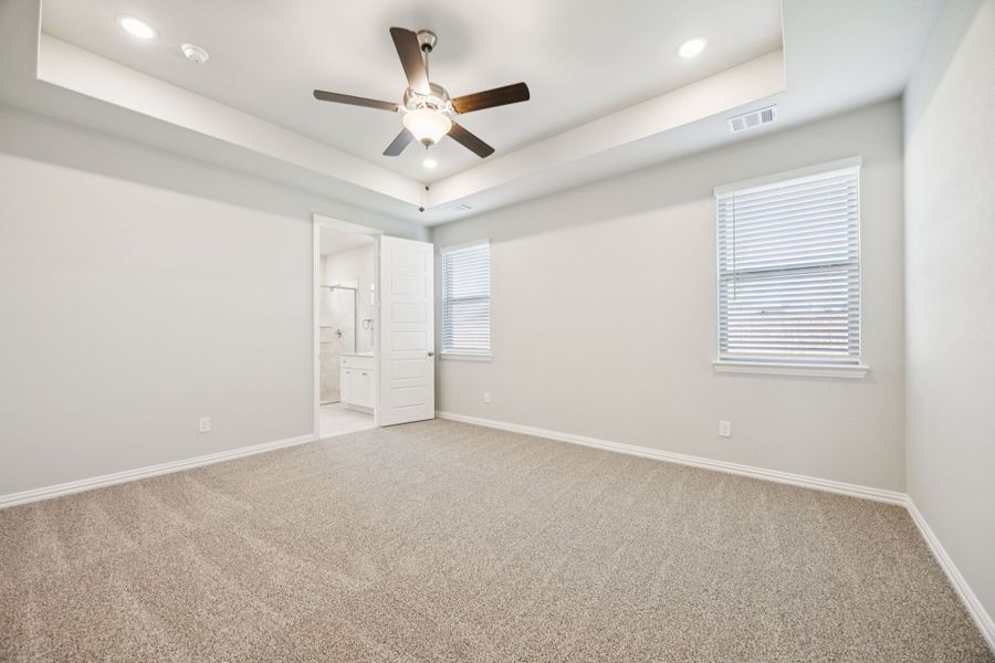 Spacious, unfurnished interior of a new home in Avondale, Fate (Image 27). Spacious, unfurnished interior of a new home in Avondale, Fate (Image 27).
