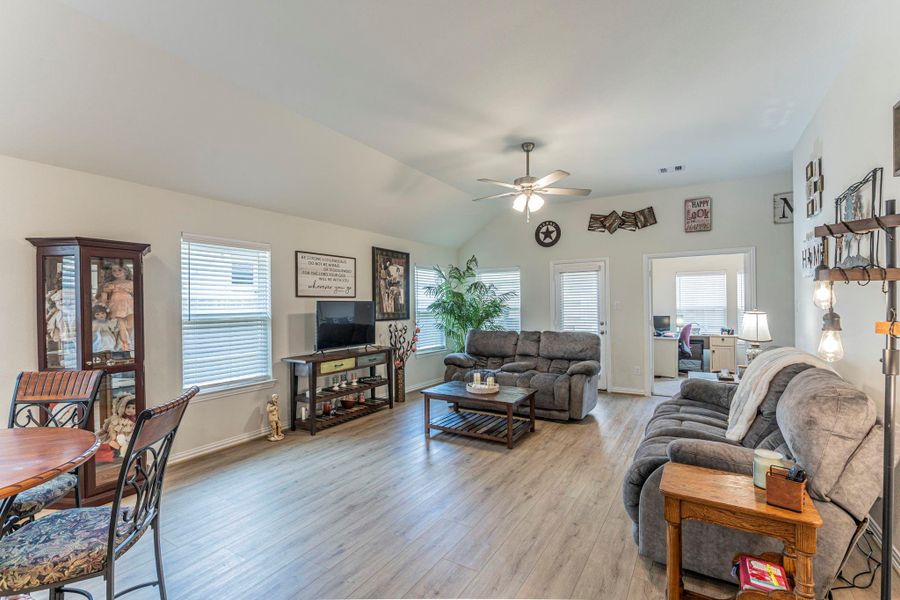 Furnished interior view inside a new home in , Waller (Image 24).