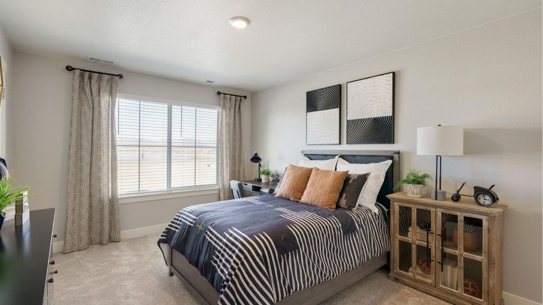 Furnished interior view inside a new home in Vantage, Berthoud (Image 25).