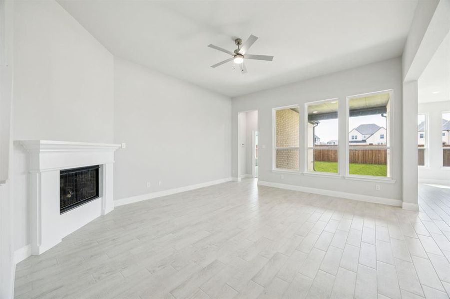 Spacious, unfurnished interior of a new home in Bellagio, Forney (Image 17). Spacious, unfurnished interior of a new home in Bellagio, Forney (Image 17).