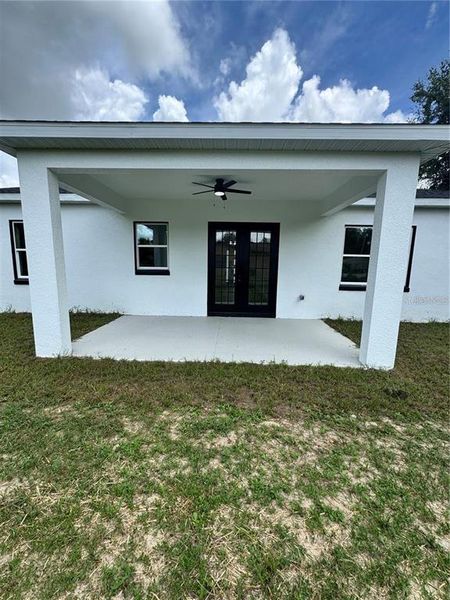 Exterior details and patio area of a home in , Ocala (Image 24).