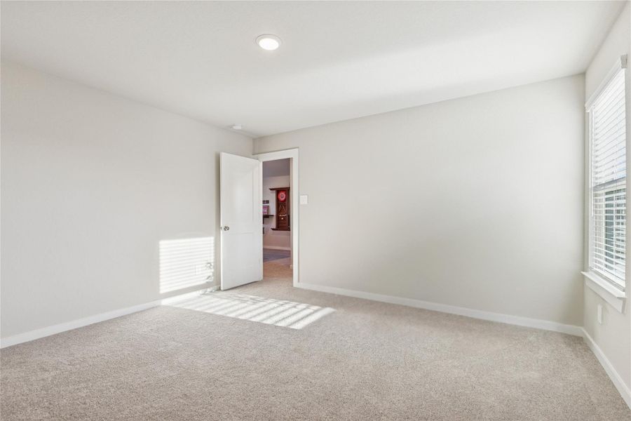 Spacious, unfurnished interior of a new home in , Willis (Image 22).