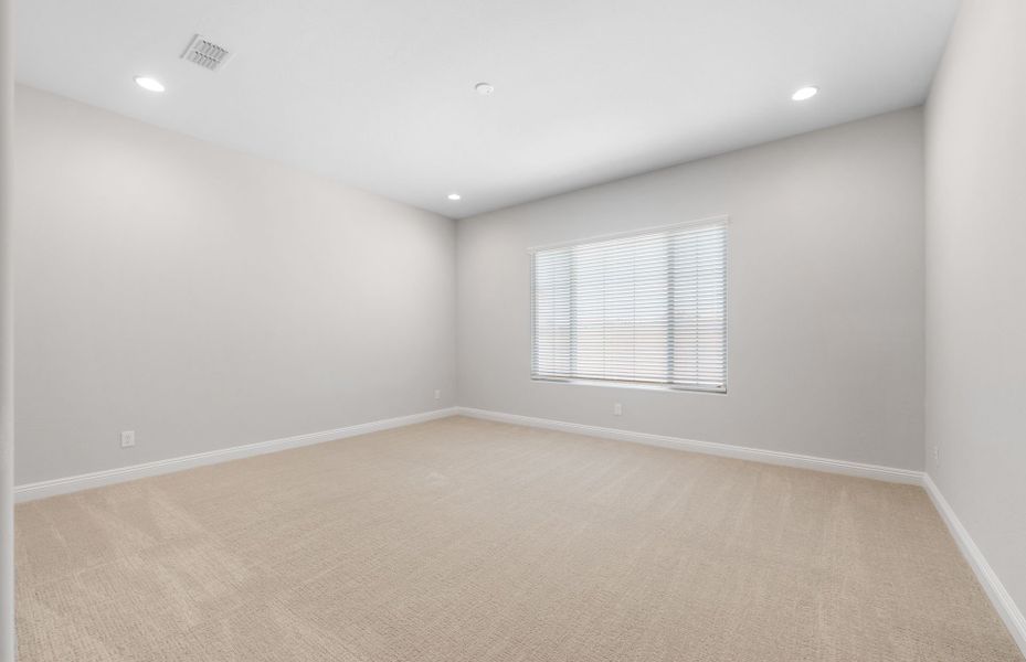 Spacious, unfurnished interior of a new home in Harvest - Enchantment Series, Queen Creek (Image 27). Spacious, unfurnished interior of a new home in Harvest - Enchantment Series, Queen Creek (Image 27).