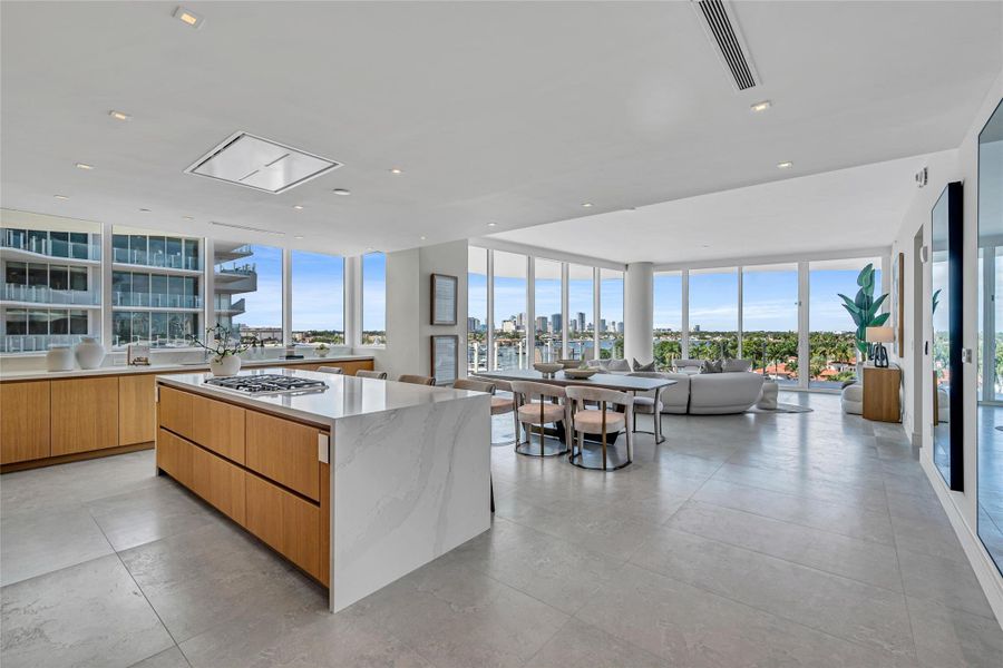 Furnished interior view inside a new home in , Fort Lauderdale (Image 46).