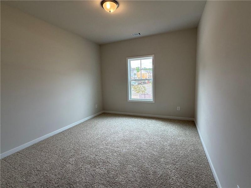 Spacious, unfurnished interior of a new home in Ponderosa Farms Reserve, Gainesville (Image 29). Spacious, unfurnished interior of a new home in Ponderosa Farms Reserve, Gainesville (Image 29).