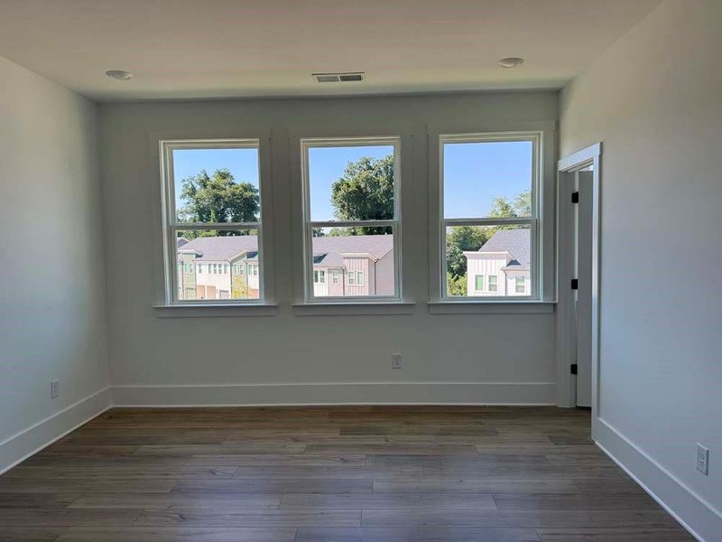 Spacious, unfurnished interior of a new home in Park Vue, Atlanta (Image 36). Spacious, unfurnished interior of a new home in Park Vue, Atlanta (Image 36).