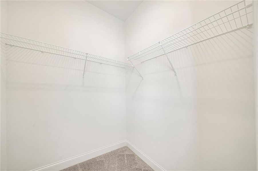 Spacious, unfurnished interior of a new home in Bennett Farm, Loganville (Image 31).