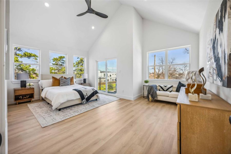 Furnished interior view inside a new home in , Houston (Image 16).