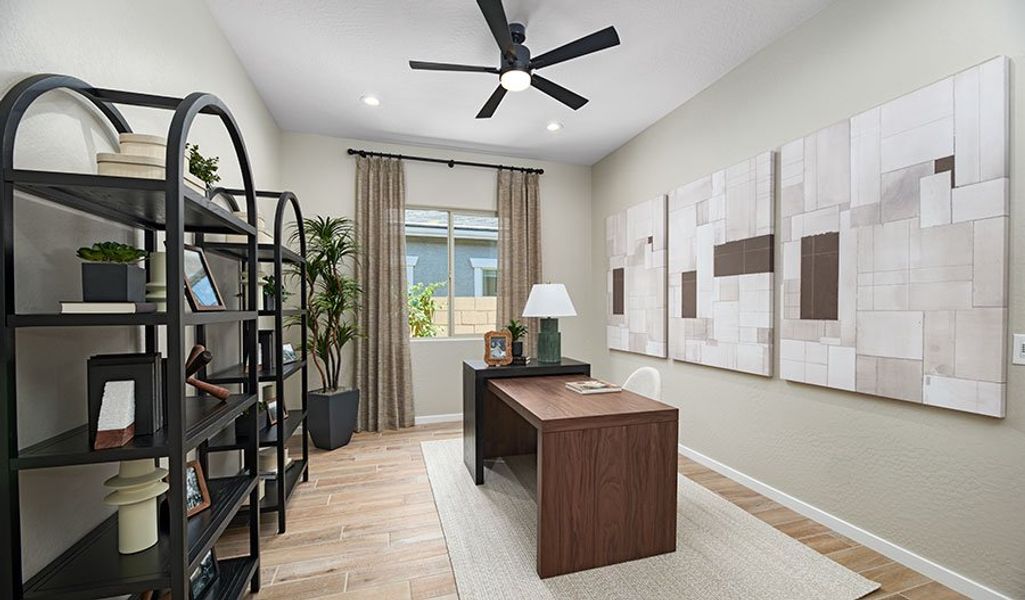 Darius-P786-EstatesatLaveenVistas Study