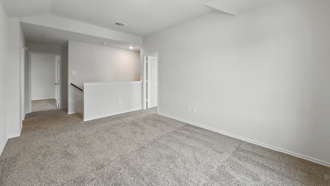 Spacious, unfurnished interior of a new home in Wildcat Ranch, Crandall (Image 25).