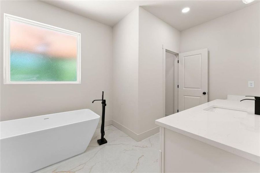 Furnished interior view inside a new home in , Gainesville (Image 16).