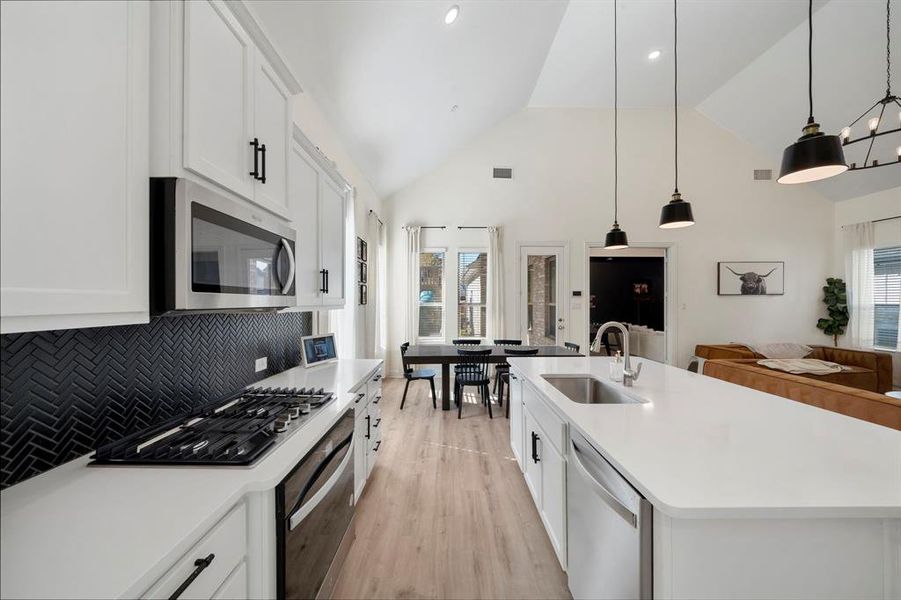 Furnished interior view inside a new home in , McKinney (Image 23). Furnished interior view inside a new home in , McKinney (Image 23).