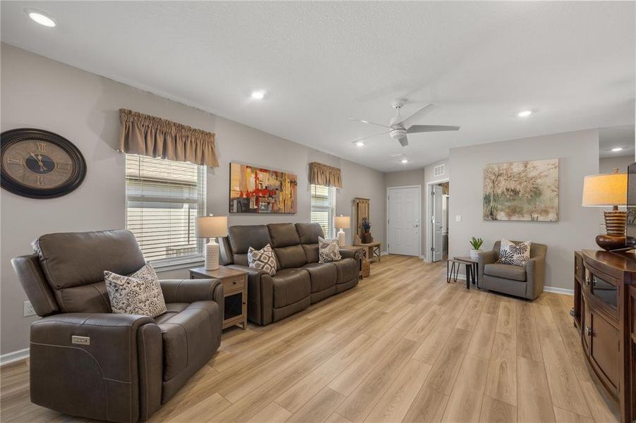 Furnished interior view inside a new home in Del Webb Stone Creek, Ocala (Image 13).