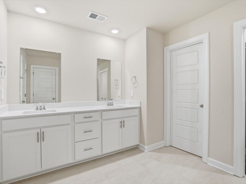 Furnished interior view inside a new home in Collier Ridge, Moore (Image 6). Furnished interior view inside a new home in Collier Ridge, Moore (Image 6).